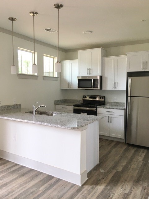 Photo - White Oak Grove Apartments