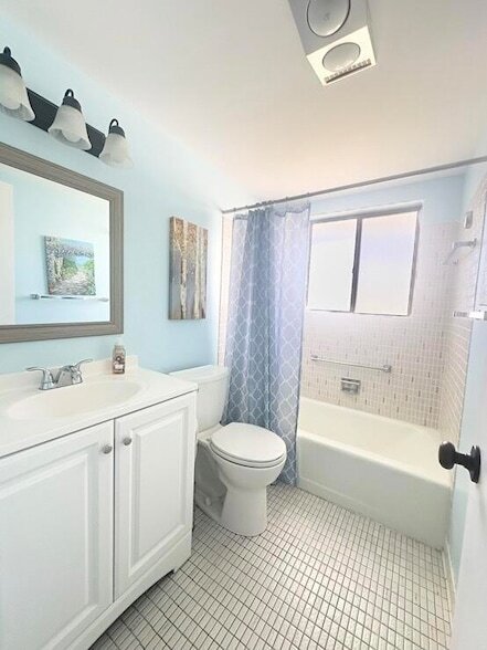 Photo - 3362 Cynthia Ln Unit 203