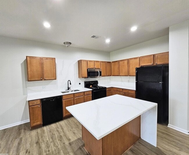 Photo - 7867 24 Mile Rd Unit 17