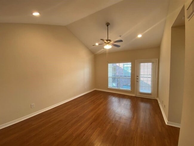 Photo - 1919 Post Oak Park Dr Unit 2202