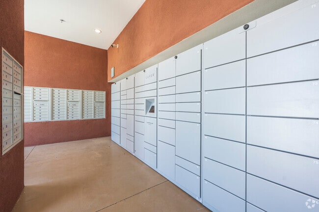 Mail Center - Via Verde