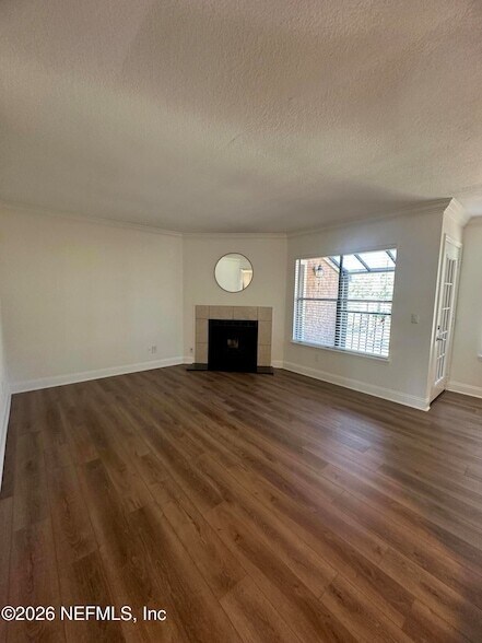 Photo - 935 Seashell Ln