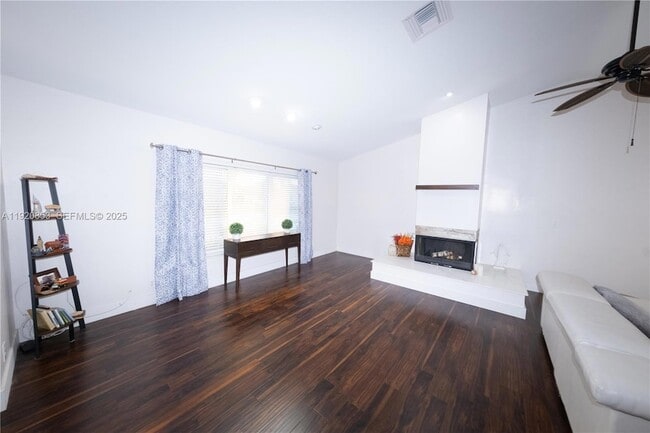 Photo - 13331 NW 10th St