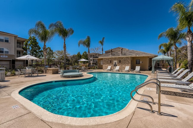 Building Photo - Temecula Creek Villas