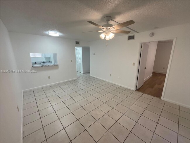 Photo - 14931 SW 82nd Ln Unit 18405