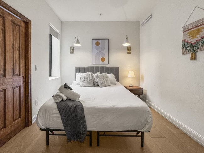 Photo - 309-11 South St Unit ID1055806P