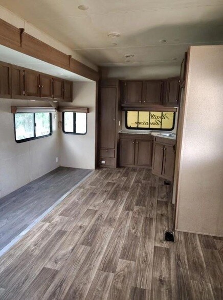 Photo - 806 Yaupon Dr