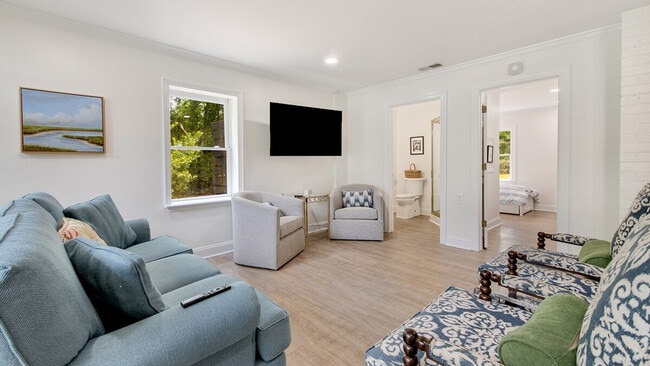 Photo - 546 Collins Meadow Dr Unit ID1253398P