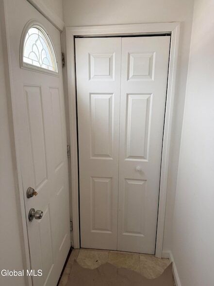 Photo - 200 Mohawk St Unit 1