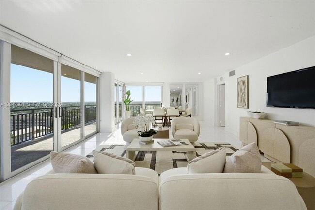 Building Photo - 1180 S Ocean Blvd Unit 0126