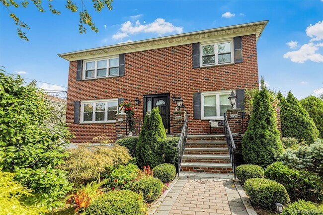 Photo - 2 Bryn Mawr Pl Unit 1st floor