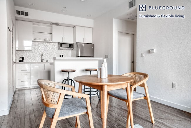 Photo - 2001 Fifth St Unit FL4-ID1262