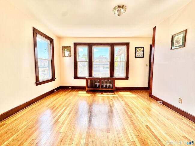 Photo - 60 Westfield Ave