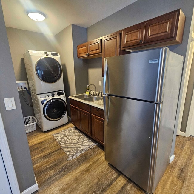 Photo - 30 Maynard St Unit ID1373640P