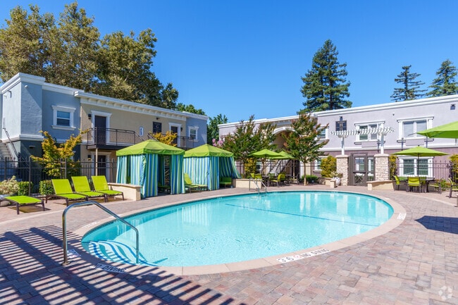 Building Photo - Ramblewood Apartments