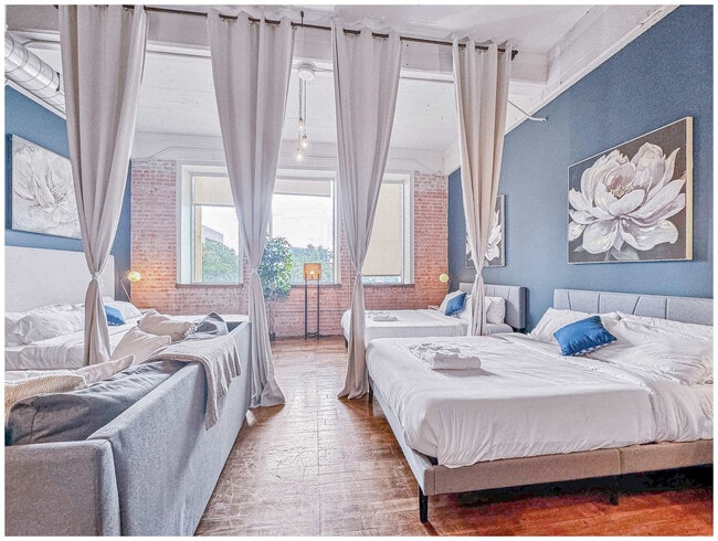 Photo - 555 Evergreen St Unit ID1221081P