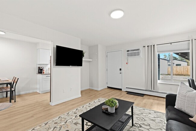 Photo - 22 2nd St Unit ID1032305P