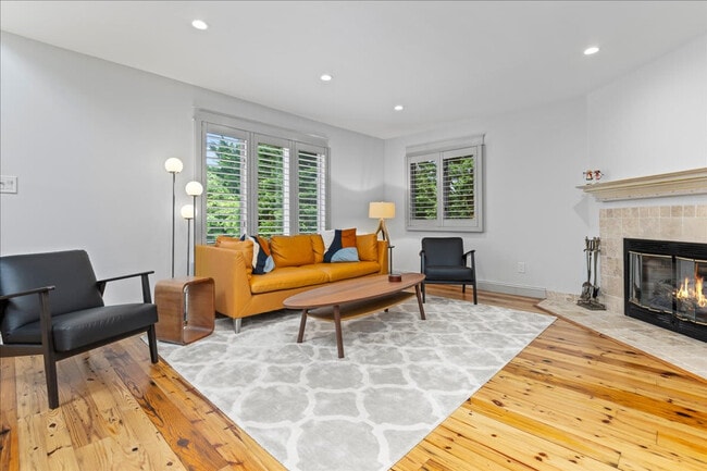 Building Photo - 710 Light House Ave Unit ID1309008P