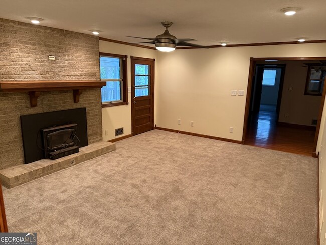 Photo - 5254 Deer Run Dr SW