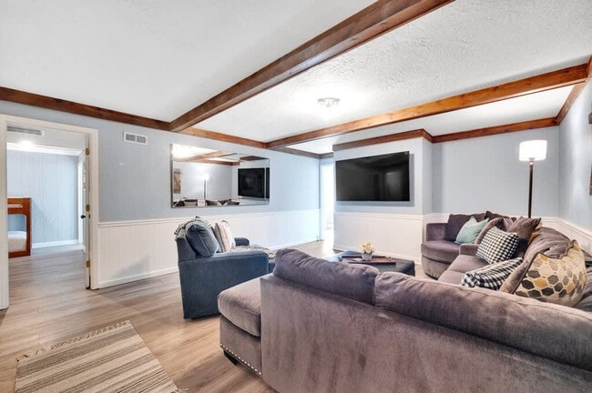 Photo - 10 High Meadows Dr Unit ID1236830P