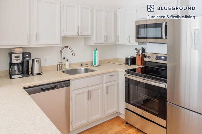 Photo - 1221 10th St NW