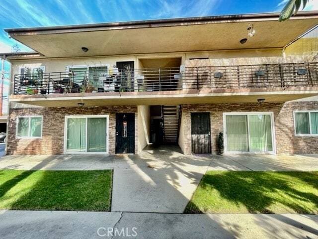 Building Photo - 12425 Harris Ave Unit 2