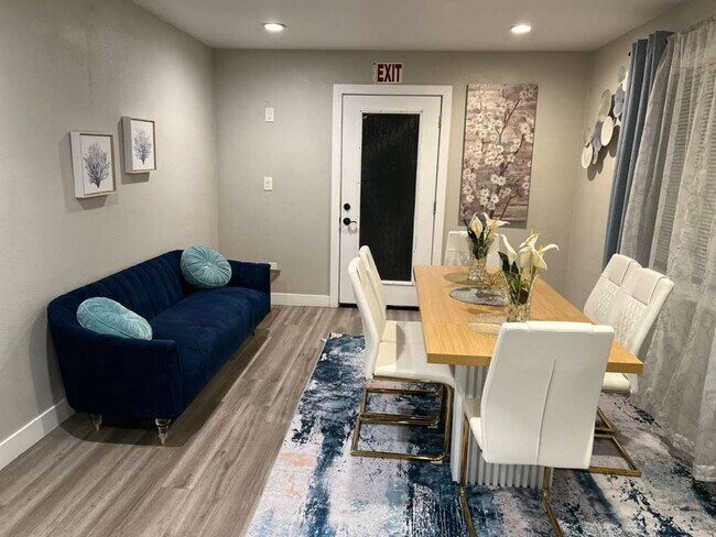 Photo - 354 Rexview Dr Unit SI ID1471802P