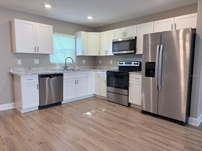 Photo - 1139 Sycamore St