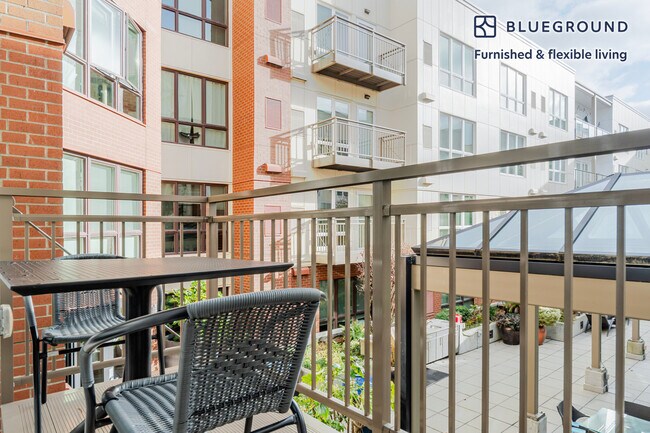 Photo - 10333 Main St Unit FL3-ID972