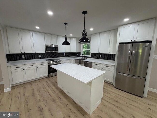 Photo - 1901 Ridge Rd