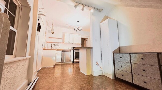 Photo - 1253 Ashland Ave