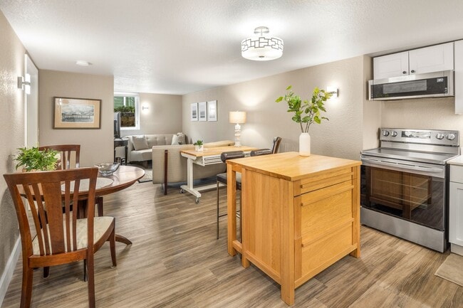 Photo - Baker Apartments