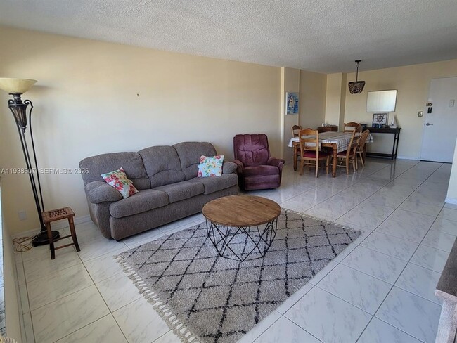 Photo - 401 Golden Isles Dr Unit 1114