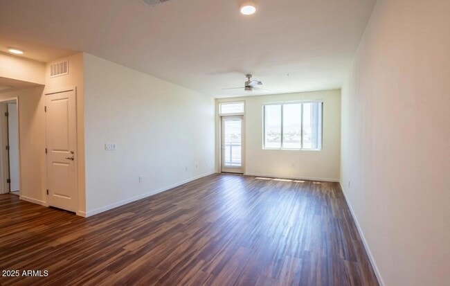 Photo - 2050 W Southern Ave Unit 3