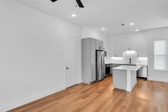 Photo - 1792 Collie Ct