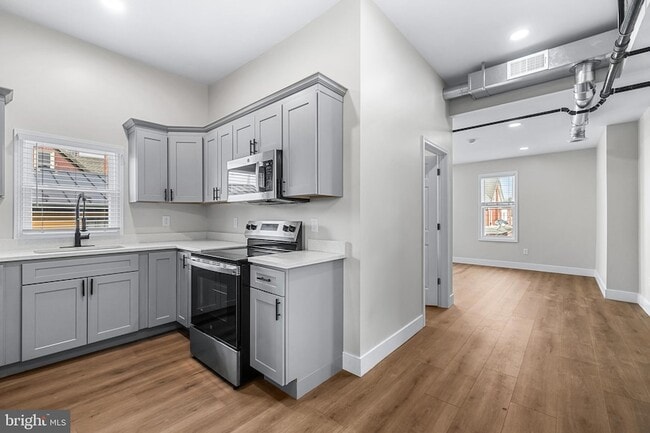 Photo - 320 W King St Unit 3