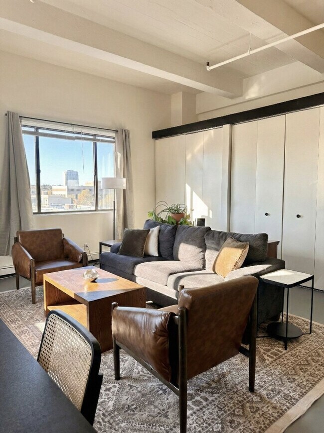 Photo - 823 N 2nd St Unit SI ID1404701P