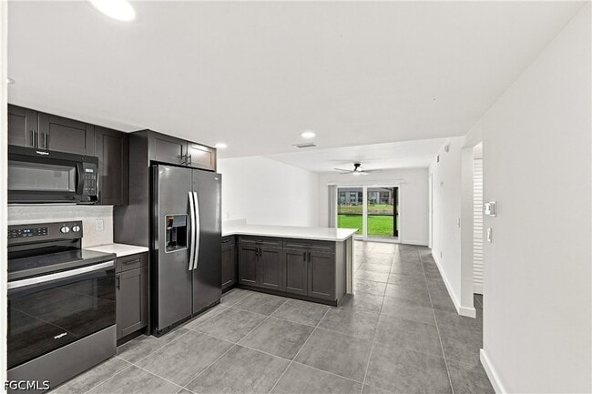 Photo - 16881 Davis Rd Unit 313