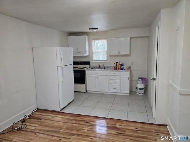 Photo - 157 Eastern Ave