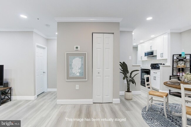 Photo - 273 S Pickett St Unit 101