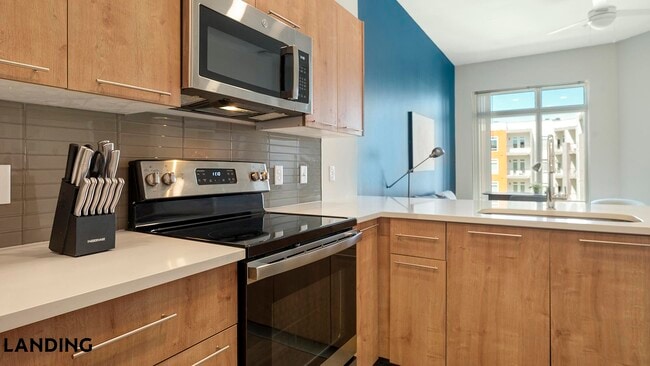 Photo - 5256 International Dr Unit 476