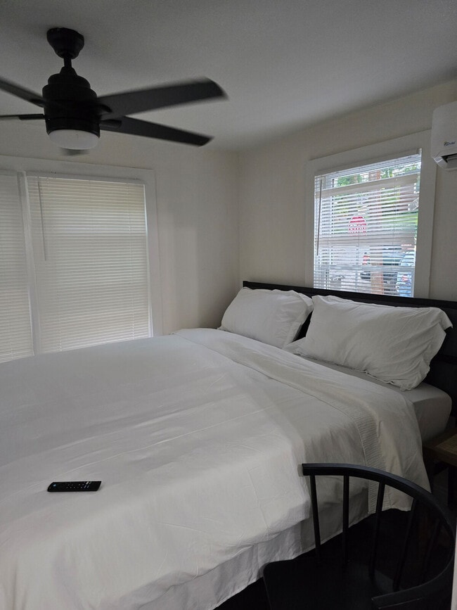 Photo - 231 Rogers Ave Unit ID1234785P