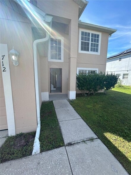 Photo - 712 Parrot Ct