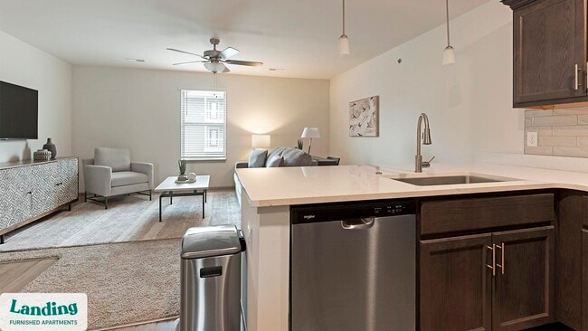 Photo - 610 Universal Dr Unit 810-206.1410505