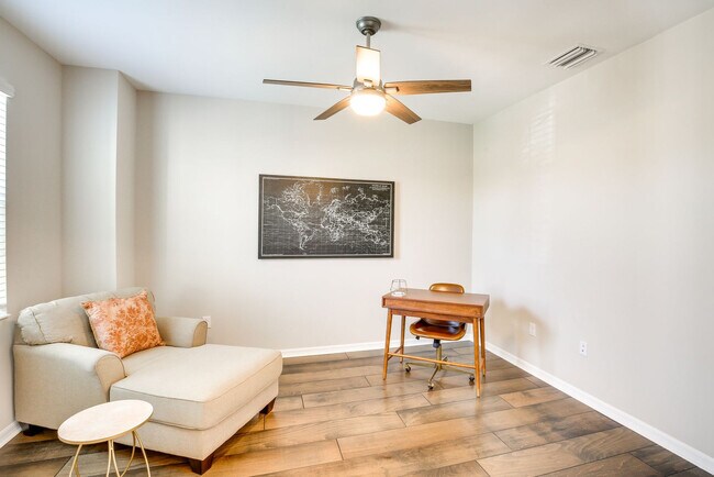 Photo - 15968 Leaning Pine Ln Unit SI ID1546476P