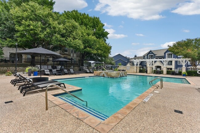 Photo - Madison Dell Ranch Apartments