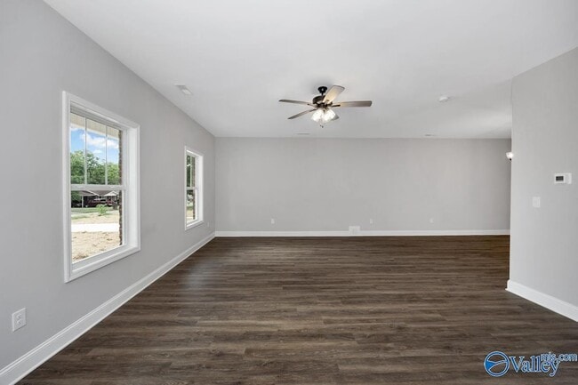 Photo - 1713 Golf Club Ln NW