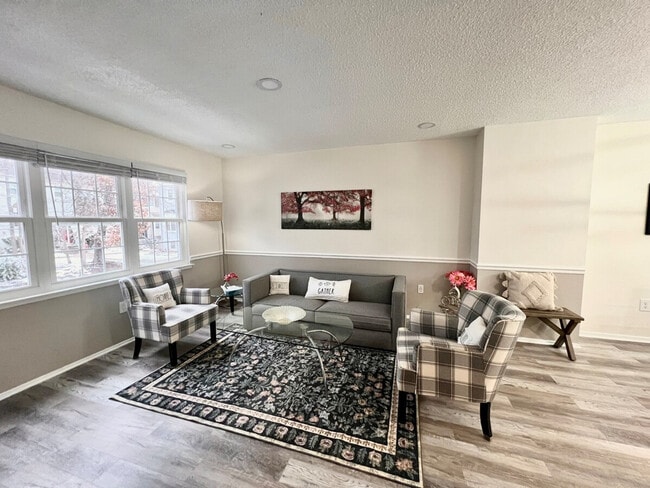 Building Photo - 2265 Chestnut Burr Ct Unit SI ID1473425P