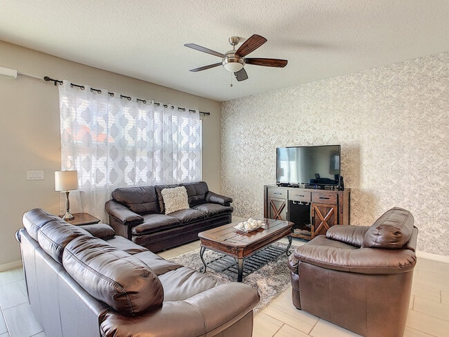 Photo - 5142 Adelaide Dr Unit ID1314984P