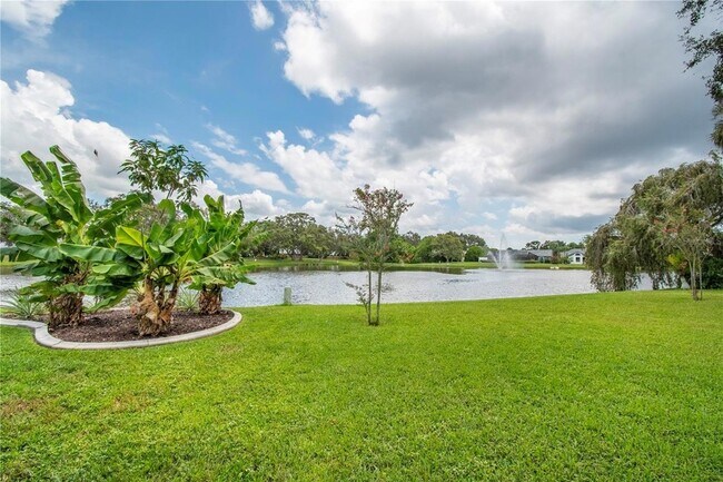 Photo - 2906 Windridge Dr